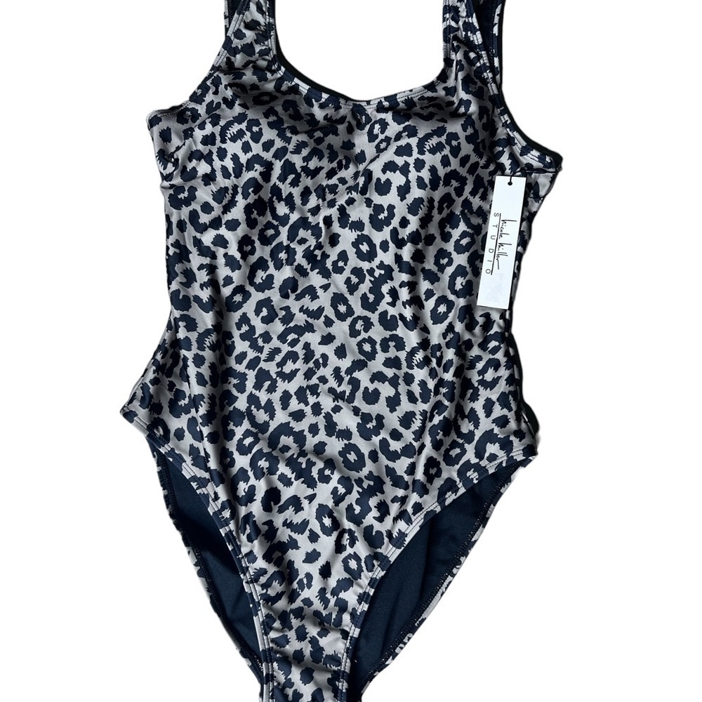 Nicole Miller Leopard Print bathing suit